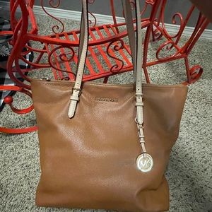 Michael Kors Tote handbag…
